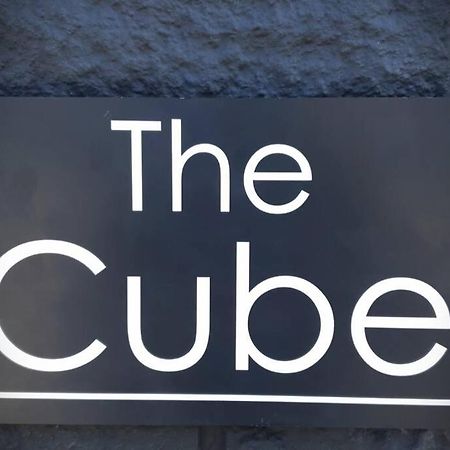 The Cube At No. 21. Modern & Stylish Getaway. Διαμέρισμα Ilfracombe Εξωτερικό φωτογραφία