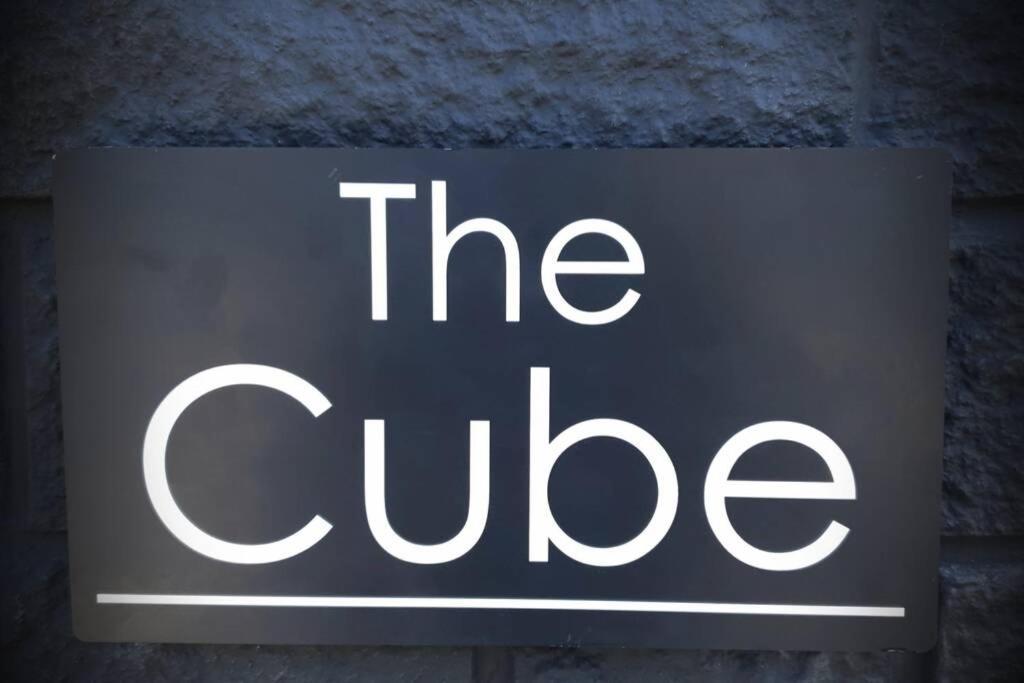 The Cube At No. 21. Modern & Stylish Getaway. Διαμέρισμα Ilfracombe Εξωτερικό φωτογραφία